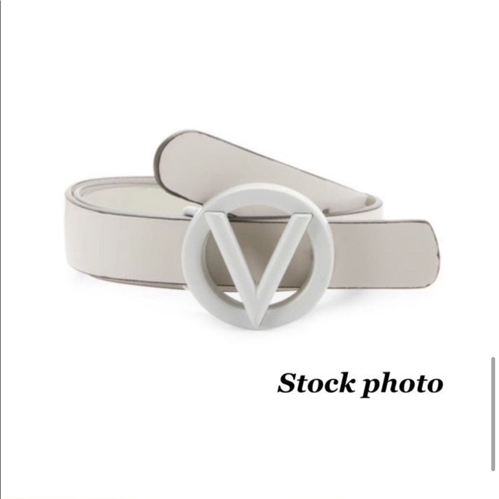 💎AUTHENTIC💎 VALENTINO Baby White Grey V-Logo Leather Belt